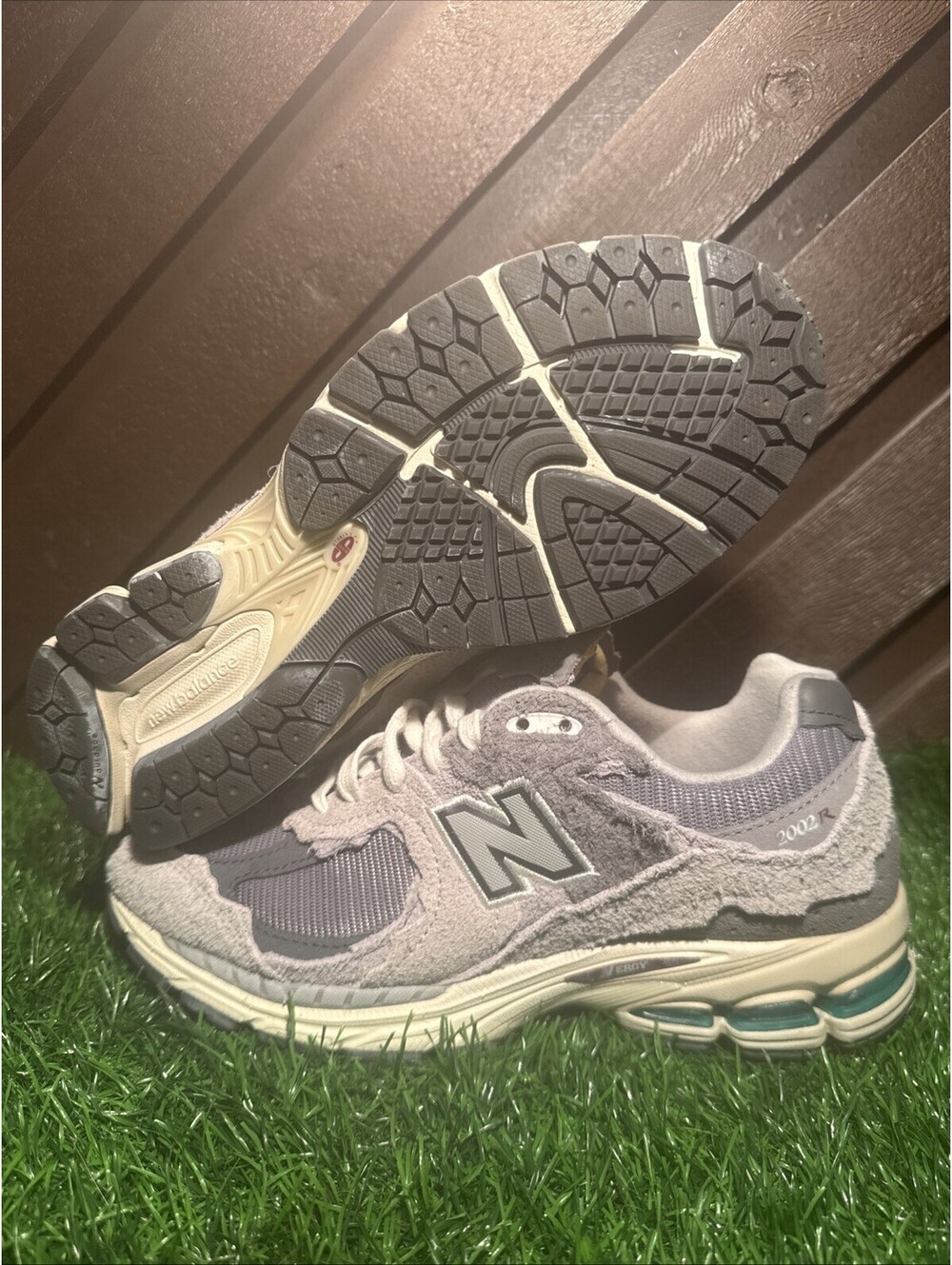Size 7.5 - New Balance 2002R Protection Pack - Rain Cloud